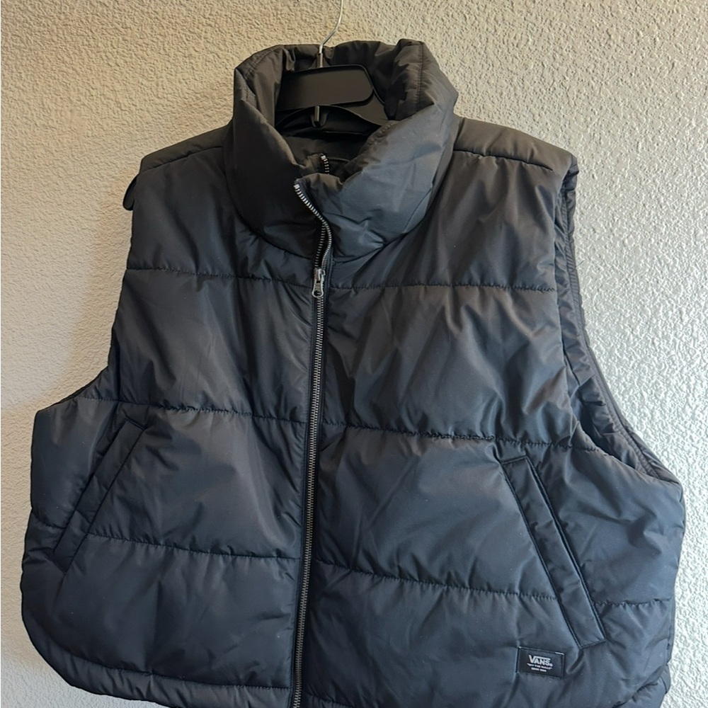 Vans Black Puffer Vest XL